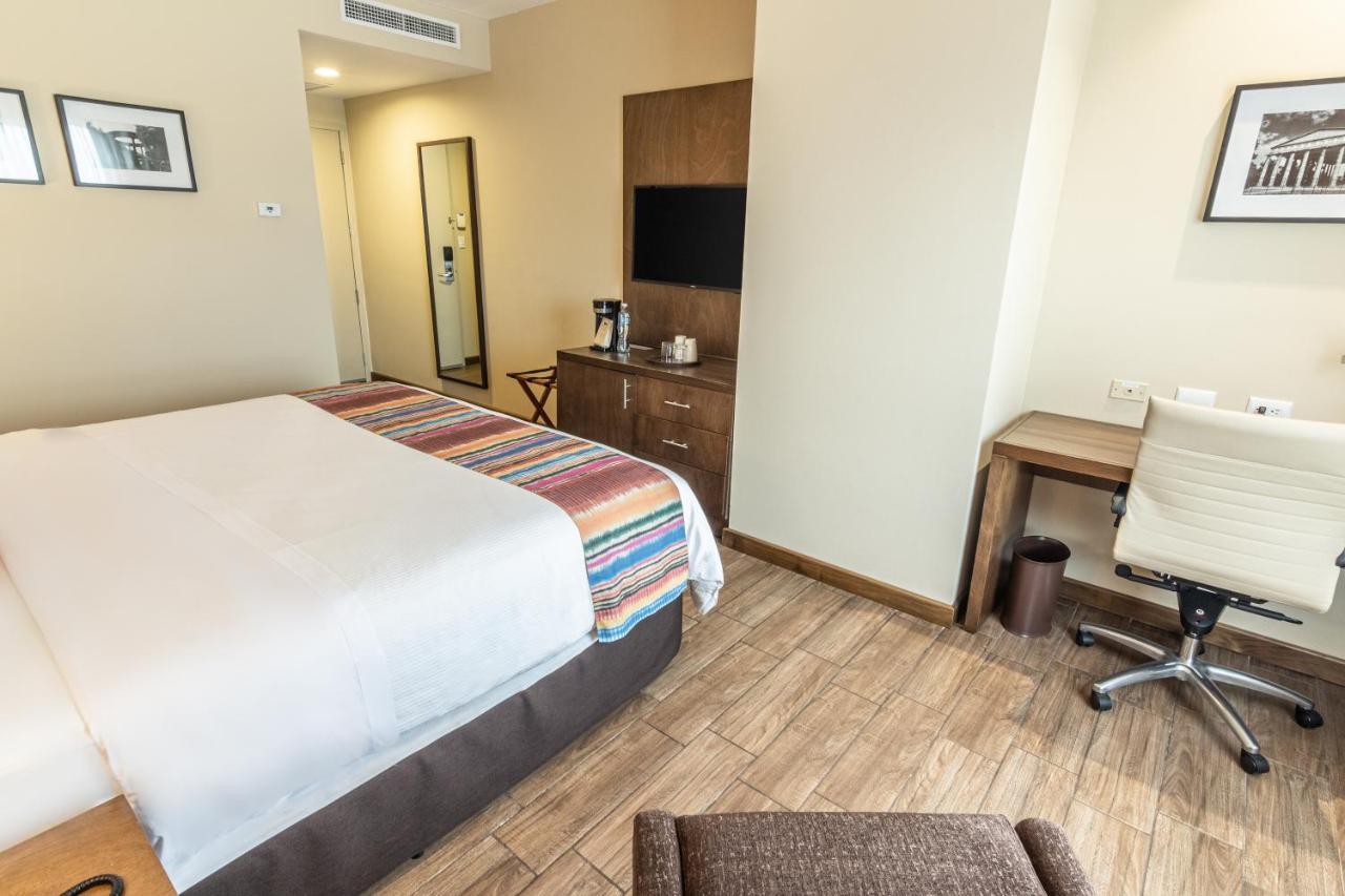 Latam Hotel Plaza Pradera Quetzaltenango Exteriör bild